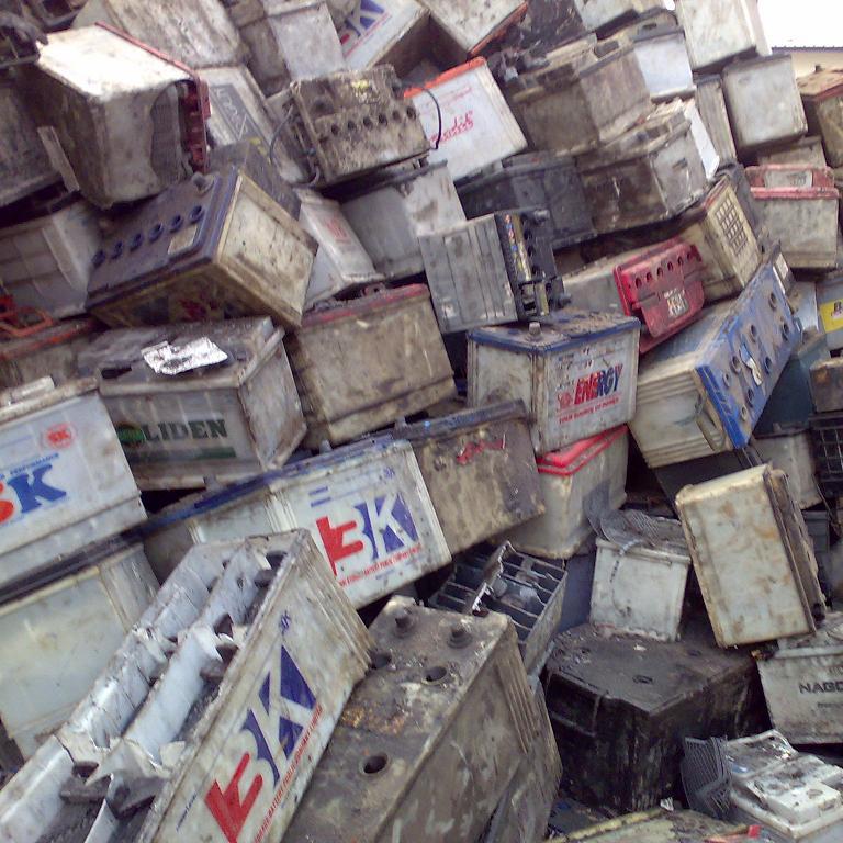 used-battery-scrap Drained Used Battery Scrap